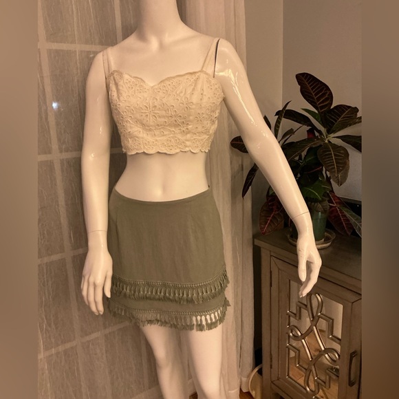 Lulus Sekera Sage Green Tassel Trim Fitted Mini Skirt Womans/Junior Size Small - Picture 4 of 16